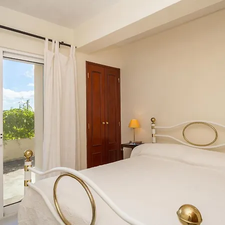 Apartamento Alcazar *